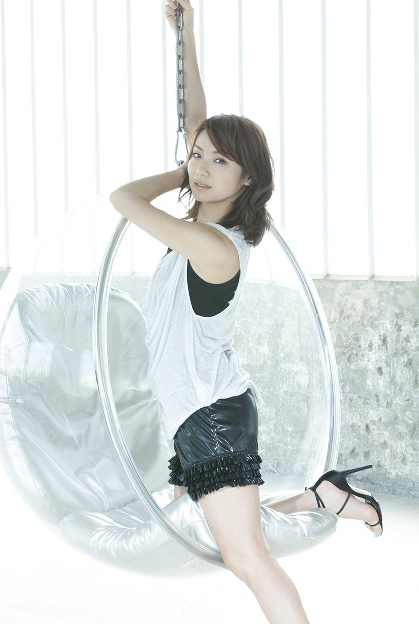 [image.tv] 2013.04 Rina Uchiyama 内山理名 - [笑顔の素]